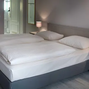 دوتشيس تياتر ميونيخ